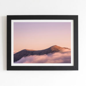 Le puy de l'Angle au-dessus des nuages